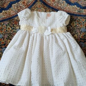 Beautiful white dress Mademoiselle Charlotte